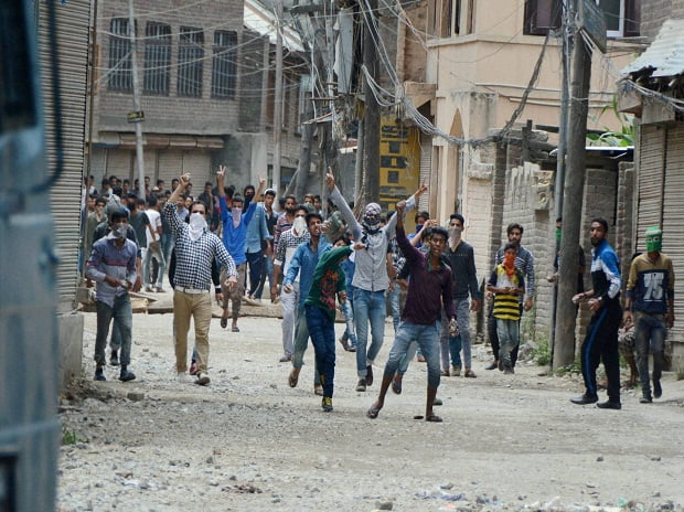 What is happening in Kashmir? 10 new developments