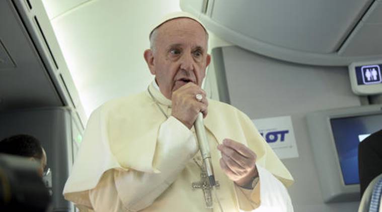 Pope outlines vision for promoting life, family issues