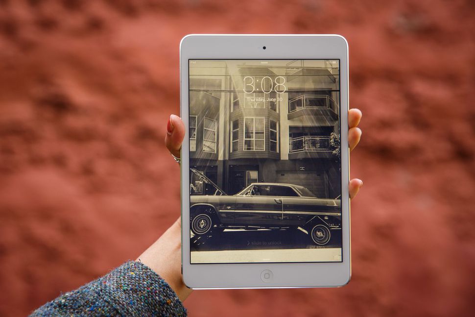 Here’s why the iPad Mini 2 still makes a great gift