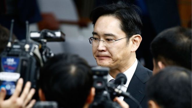 South Korea scandal: Samsung chief Lee Jae-yong a suspect