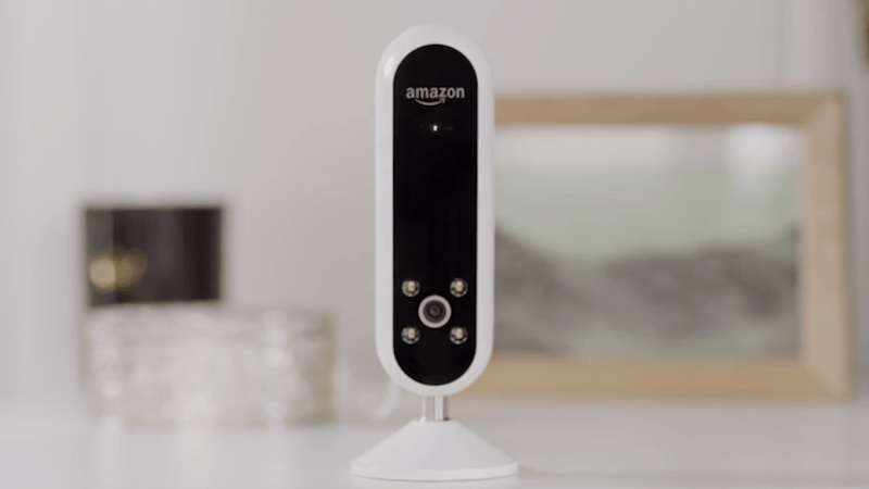 Amazon Echo Look Is a Voice-Controlled Camera That Tells You What to Wear