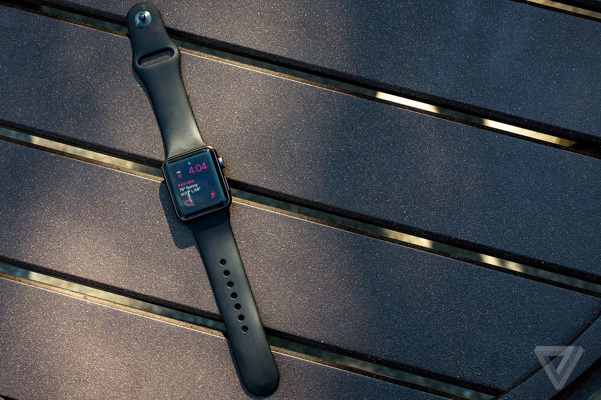 Google and Amazon killed their Apple Watch apps and it went unnoticed for weeks