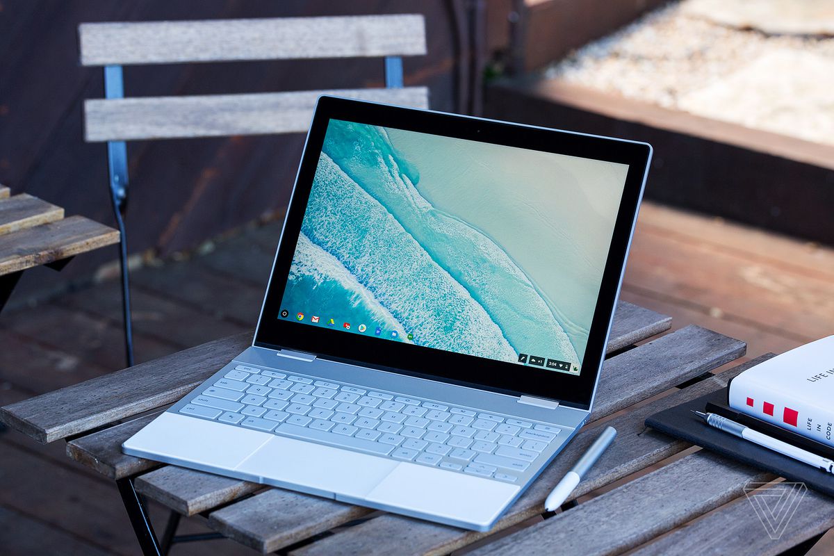 Chrome OS will soon be able to run Android apps in the background