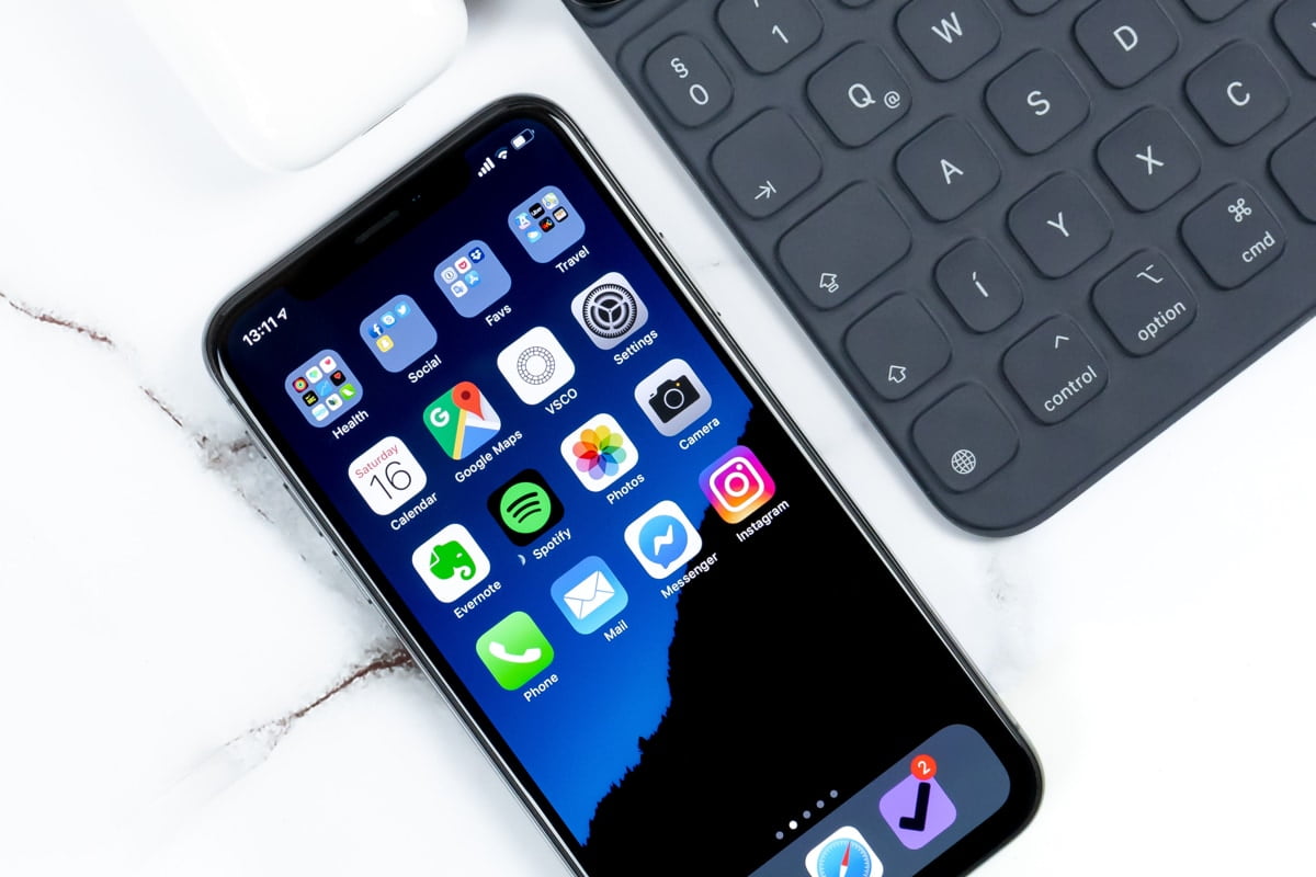2019 iPhone Models to Adopt New Antenna Technology: Ming-Chi Kuo